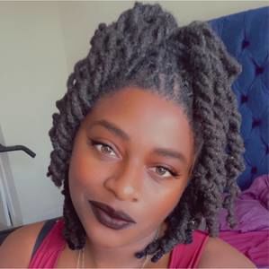 Meet your Posher, Ashlee